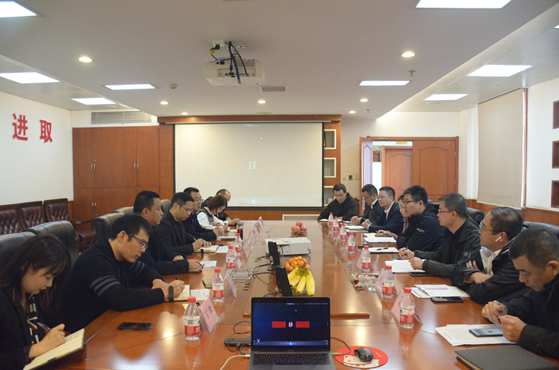 中国核工业建设股份有限公司高层与湖北汇鑫建设集团高层深入交流、共谋发展(图1)